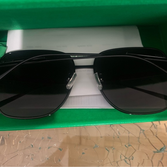 BRAND NEW BALENCIAGA SUNGLASSES - Picture 4 of 8
